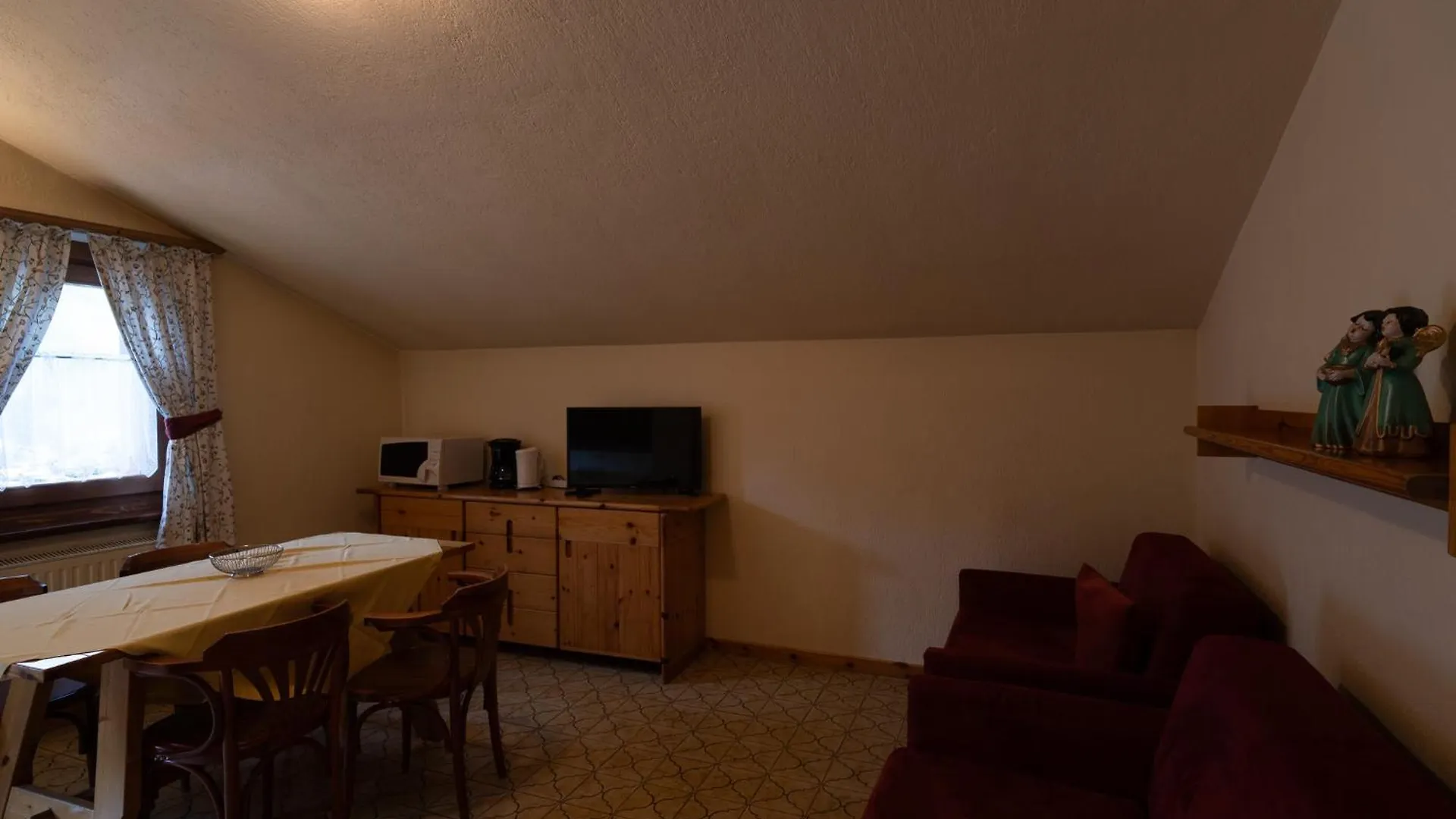 Residence L'Arcobi Livigno 3*,