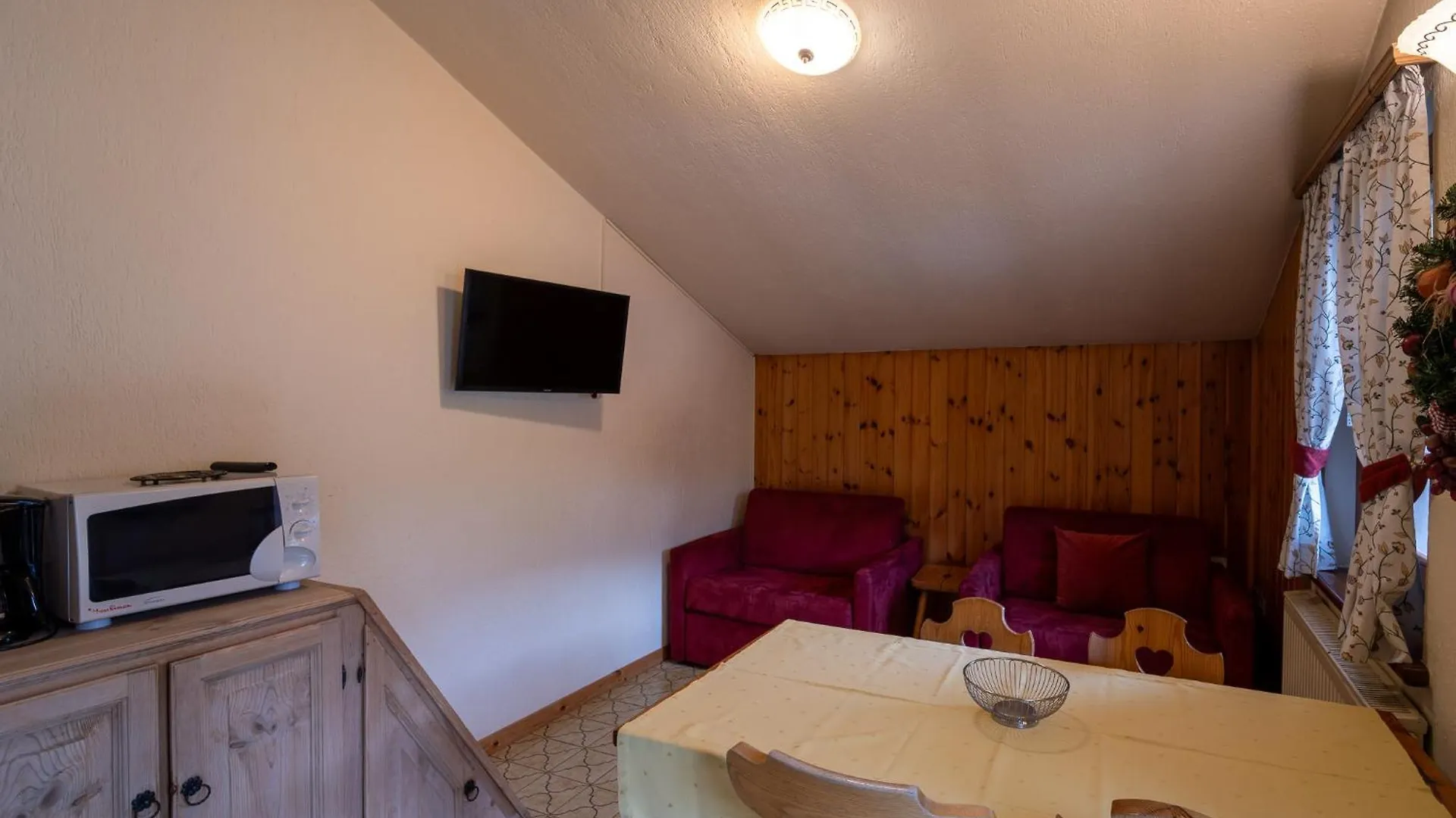 Residence L'Arcobi Livigno 3*,  Italy