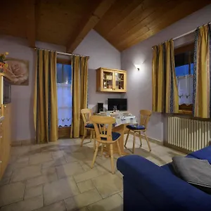 Residence Le Cascate Apartament